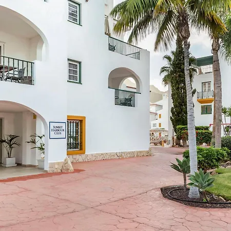 Sunset Harbour Club Apart Otel 4*