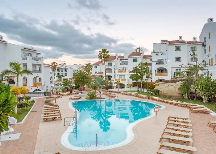 日落港俱乐部钻石度假公寓 阿德耶