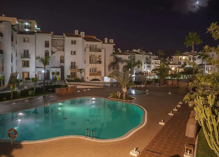 日落港俱乐部钻石度假公寓 4*