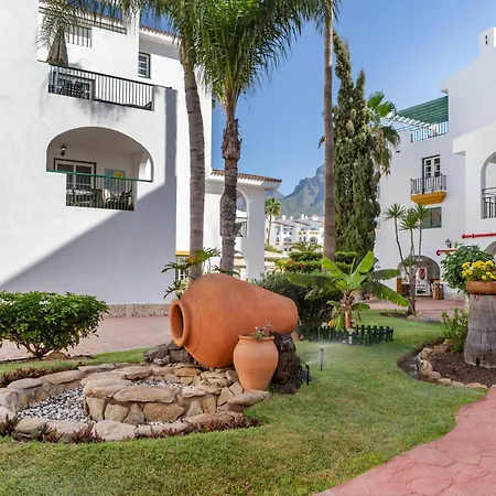 מלון דירות Sunset Harbour Club