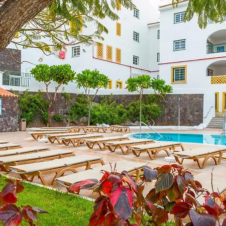 Sunset Harbour Club 4* אדחה