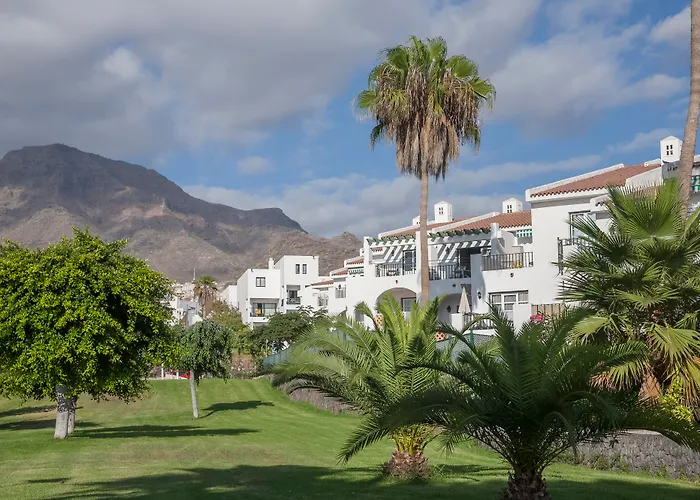 Aparthotel Sunset Harbour Club 4*