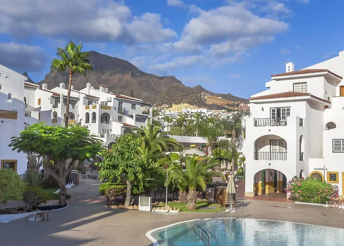 Апарт-отель Sunset Harbour Club Адехе