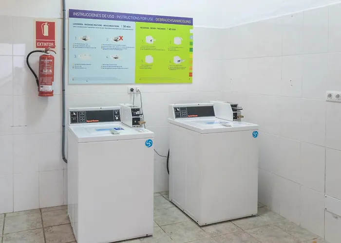 Sunset Harbour Club Адехе