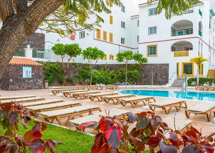 Sunset Harbour Club 4* Адехе