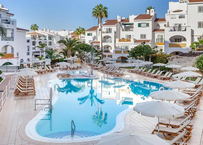 Sunset Harbour Club Адехе