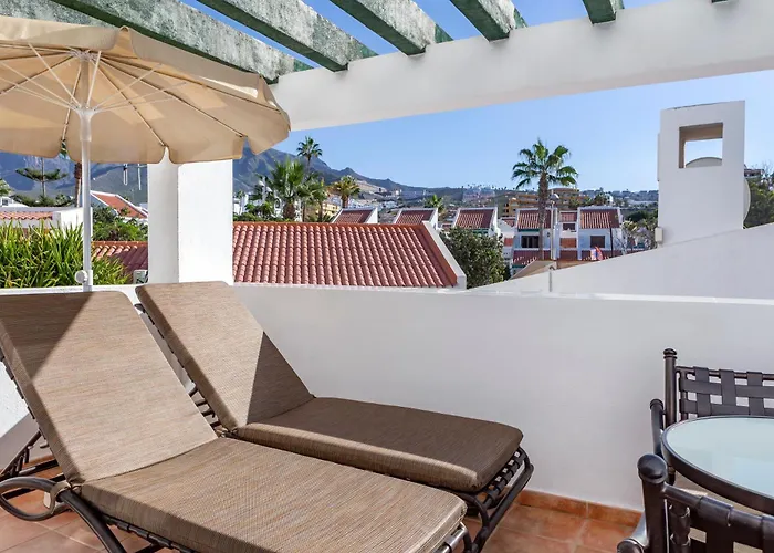 Апарт-отель Sunset Harbour Club