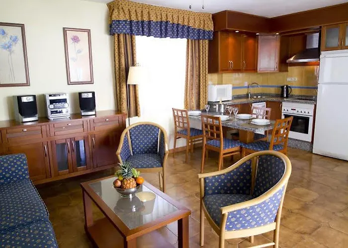 Апарт-отель Sunset Harbour Club Адехе