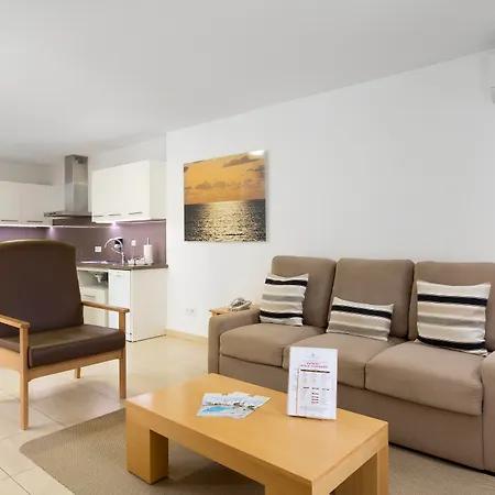 Hotel apartamentowy Sunset Harbour Club 3*