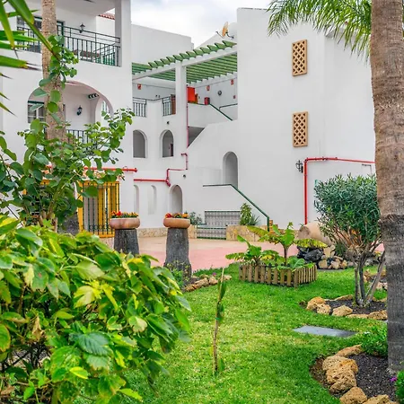 Hotel apartamentowy Sunset Harbour Club 3*