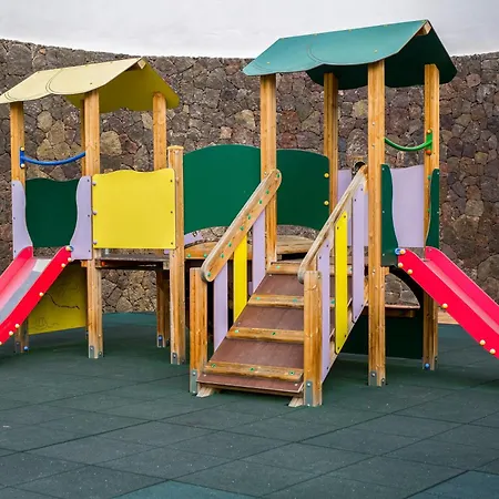 Hotel apartamentowy Sunset Harbour Club 3*