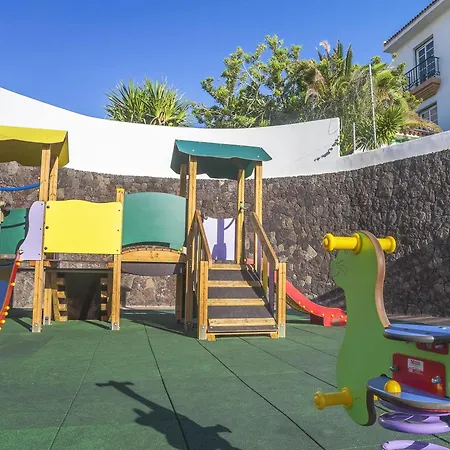 Sunset Harbour Club Apart-hotel 4*